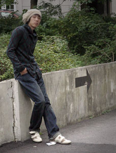 ��ǰ�̹���