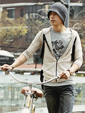 ��ǰ�̹���